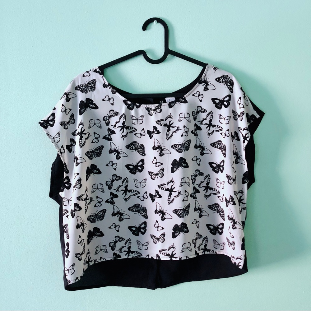 H&M Button-back Butterfly Top